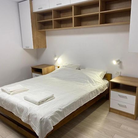 New Apartment Situat Pe Stefan Cel Mare, La 5 Min De Obor Boekarest Buitenkant foto